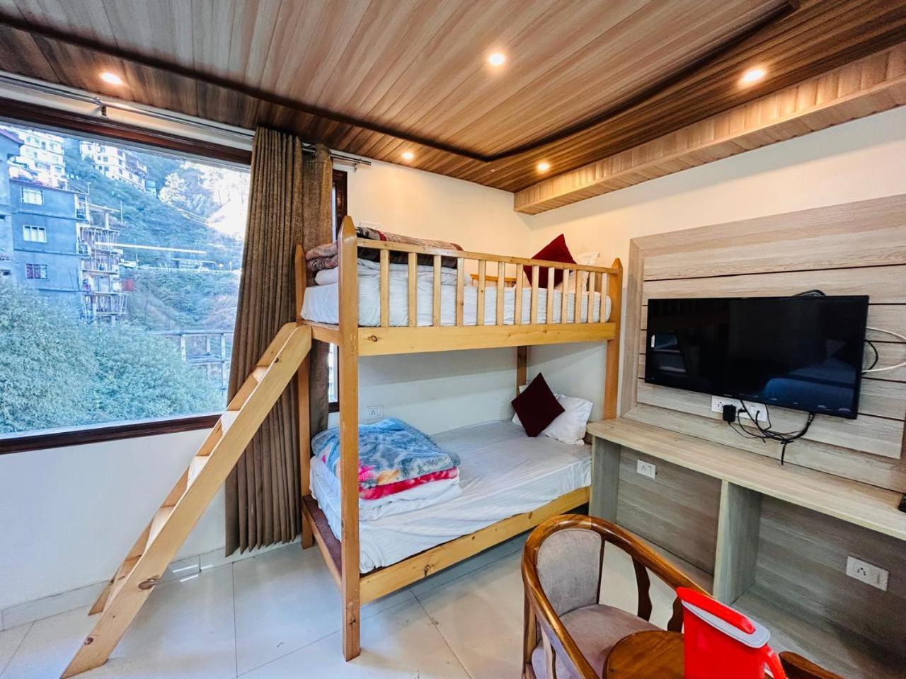 Yog Maya Regency B&B Shimla Bagian luar foto